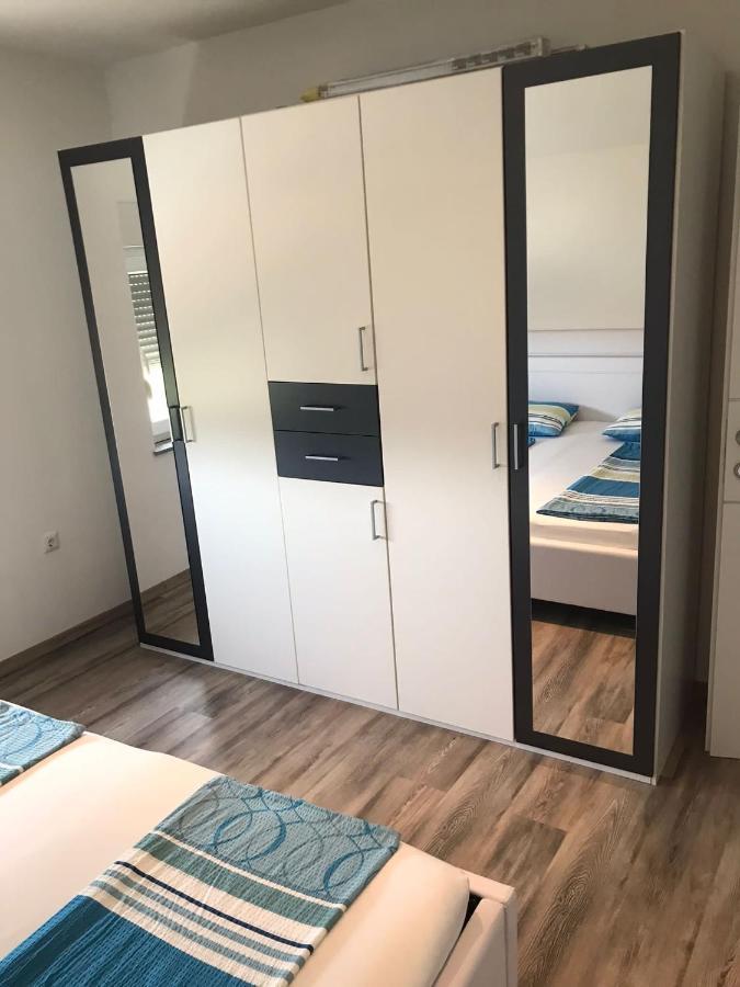 Apartments Ban Galižana Extérieur photo