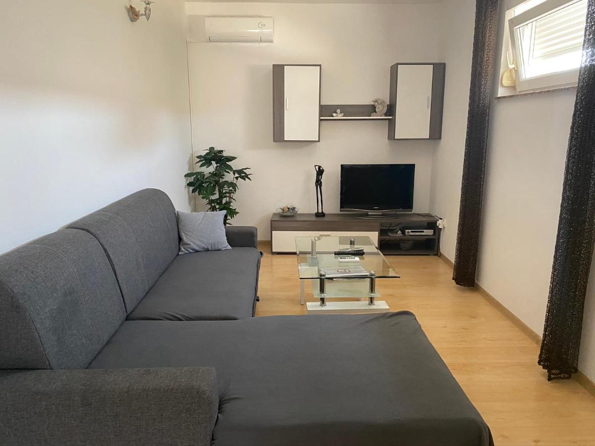 Apartments Ban Galižana Extérieur photo